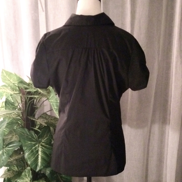 ⚜️ Dots Button Up Blouse - Picture 4 of 10